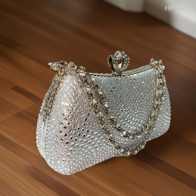 Silver Diamond Rhinestone Clutch Bag – Elegant Evening Handbag with Chain Strap | Dazzling Rhinestone Clutch for Weddings